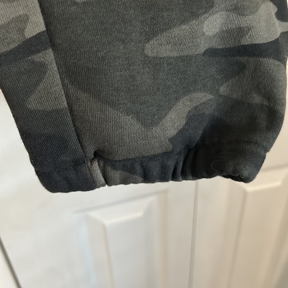 Wild Fable Camo Joggers - Picture 4 of 6